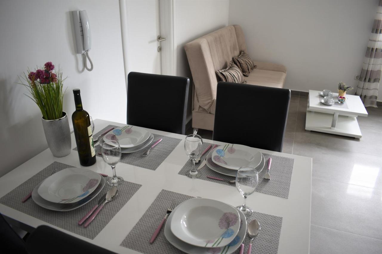 Apartments Rena Šibenik Esterno foto