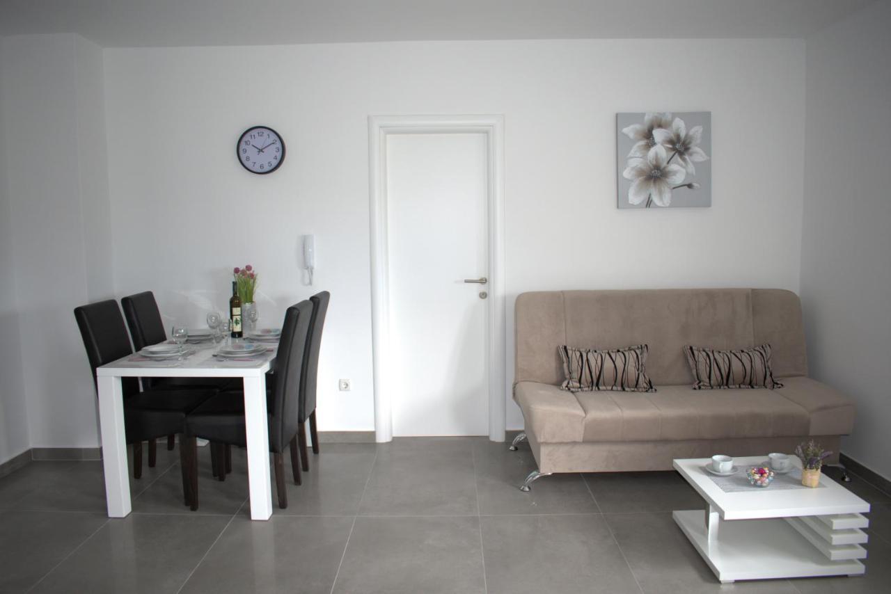 Apartments Rena Šibenik Esterno foto